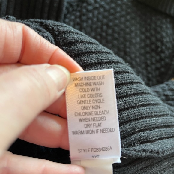 Button down cardigan. - Picture 4 of 4